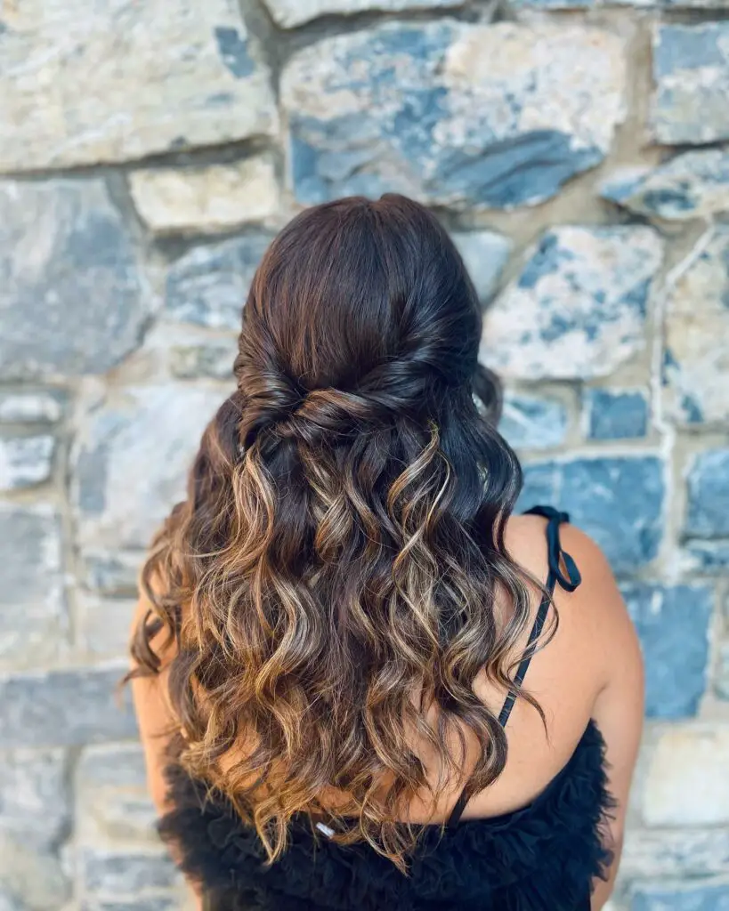 Beautifully Twisted Waves Half-up-Half-down for Medium Hair