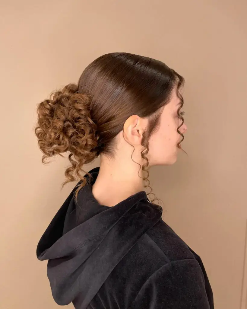Multi-layered Curly Bun for Prom Nights