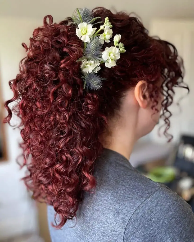 prom hairstyles for curly hair