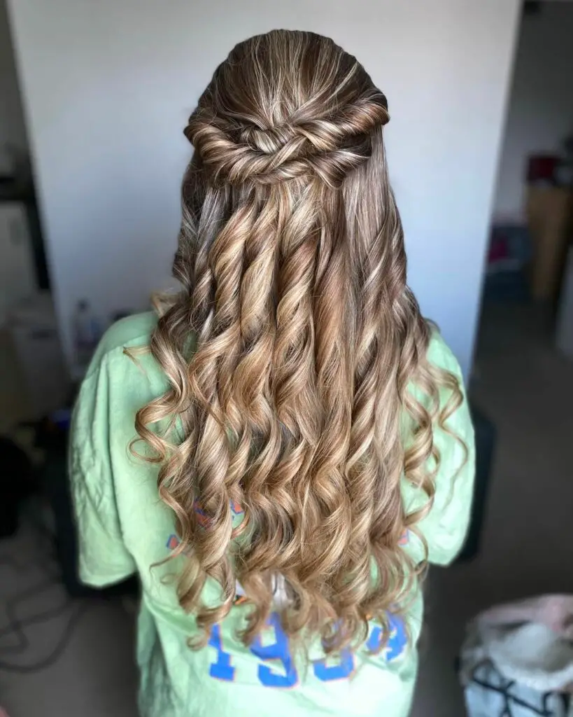 Twisted Half-Up Curls Graduation Cap Hairstyles